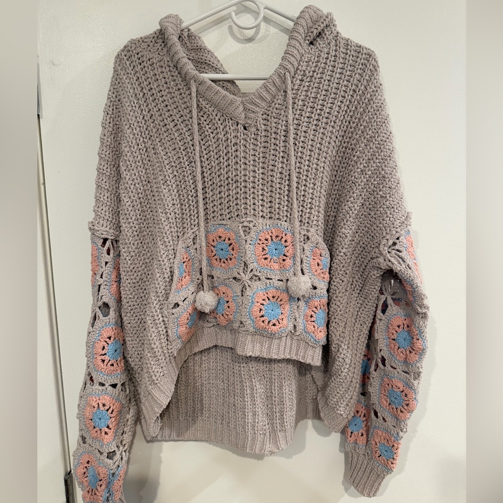 POL Taupe Knit Hoodie with Blue and Pink Accents